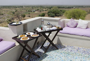 Brij Lakshman Sagar: Küche - Frühstück auf der Dachterrasse