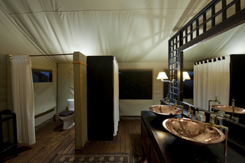 Desert Rhino Camp Desert Rhino Camp: Badezimmer im Gästezelt