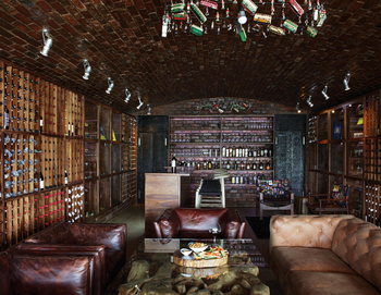 Matetsi Victoria Falls: Weinkeller mit Sitzecke