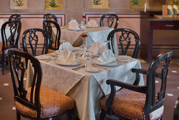 BrijRama Palace: Küche und Dining