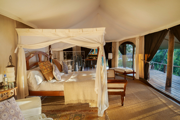 Ngare Serian Camp: Doppelbett im Gästezelt