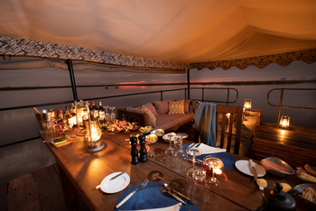 The Dhow Suite at Zarafa: Dinner Cruise