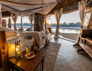 Time + Tide Mchenja Camp Time + Tide Mchenja Camp: Erste Sonne im Chalet