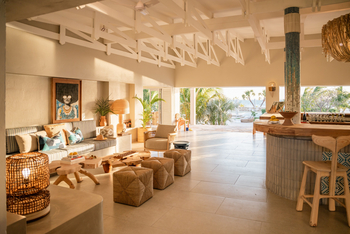 Azura Marlin Beach: Lounge