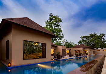 Bagh Villas: Infinity Pool