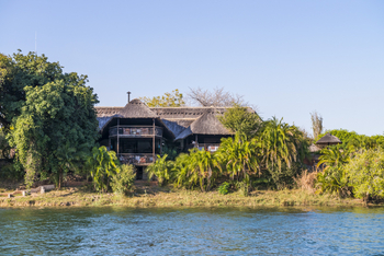 Mukambi Safari Lodge: Lodge