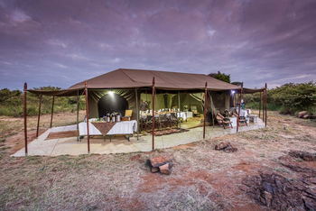 Siruai Exclusive Mobile Camp: Dramtischer Himmel über dem Camp