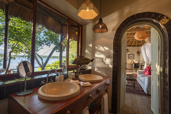 Tongabezi Tongabezi: Bird House