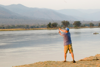 Vundu Camp Vundu Camp: Angler