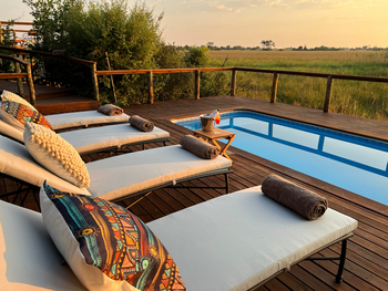 Kala Treehouse: Am Pool