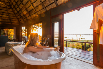 Royal Zambezi Lodge: Badewanne