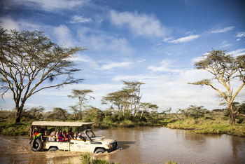Segera Retreat: Game Drive bei Hochwasser