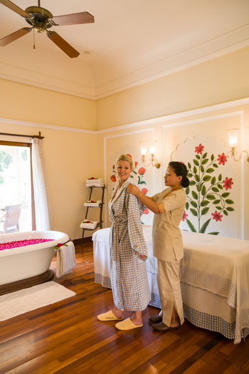 The Oberoi Vanyavilas Wildlife Resort The Oberoi Vanyavilas Wildlife Resort: Wellness mit Blütenbad