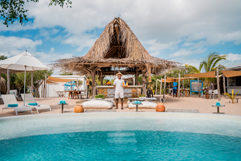 Azura Benguerra Island: Peri Peri Beach Club