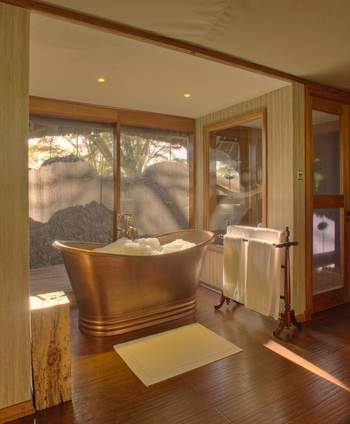 Finch Hatton's Lodge Finch Hatton's Lodge: Luxury Tented Suite