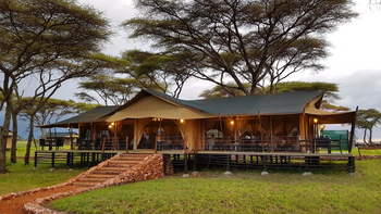 Ole Serai Camp Turner Springs: Hauptzelt Exterior