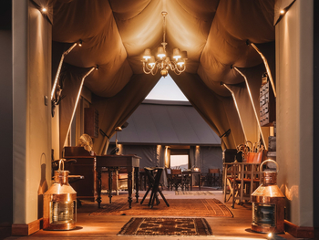 Sonop Camp: Zentralbereich