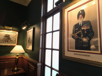 The Imperial: Hardinger Bar