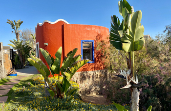 Desert Breeze Lodge Desert Breeze Lodge: Garten