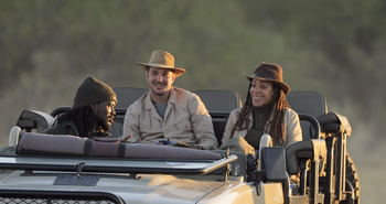 Shinde Footsteps Shinde Footsteps: Guide mit Gästen