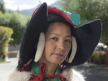 The Grand Dragon Hotel: Tänzerin