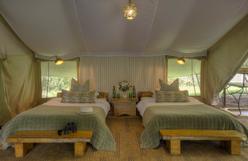 Naibor Camp: Standardgästezelt - Twin Config