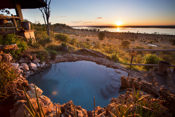 Ngoma Safari Lodge Ngoma Safari Lodge: Zentraler Plunge Pool