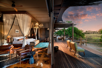 Atzaro Okavango Camp: Offene Luxury Villa