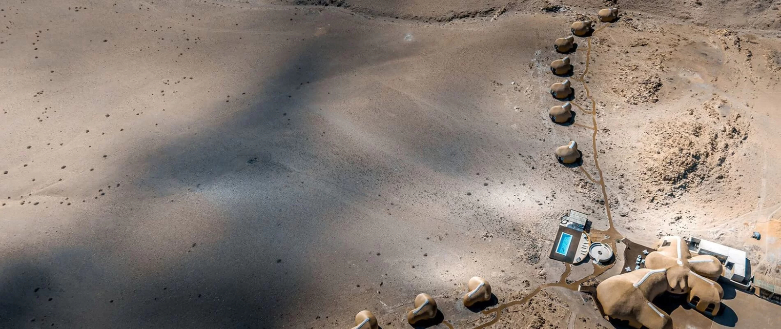 Desert Hills Lodge Desert Hills Lodge: Zentralbereich aus der Luft