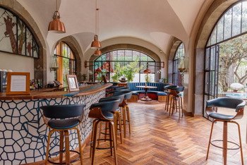 Giraffe Manor: Daisy Cafe