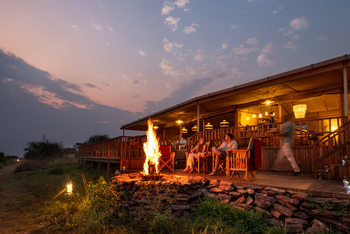 Nyikani Camp Central Serengeti: Lagerfeuer