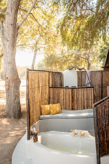 Old Mondoro Camp: Familienzelt