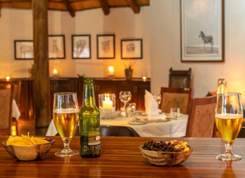 Onguma Forest Camp: Zentralbereich