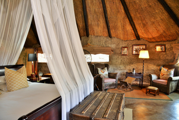 Amalinda Lodge: Room 10 Cecil Rhodes Suite