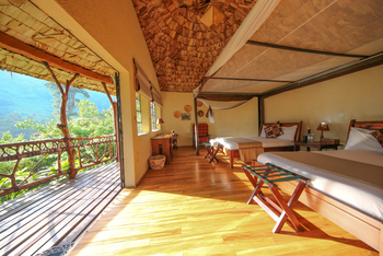 Mahogany Springs Safari Lodge: Morgensonne in der Superior Suite