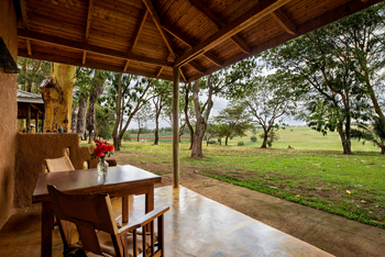 Ngorongoro Farmhouse: Gästezimmer Exterior