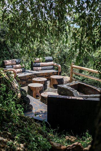 Adere Safari Lodge: Feuerplatz