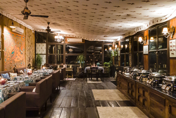 Bamboo Forest Safari Lodge: Restaurant Wintergarten