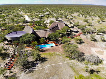 Etosha Oberland Lodge Etosha Oberland Lodge: Schrägsicht