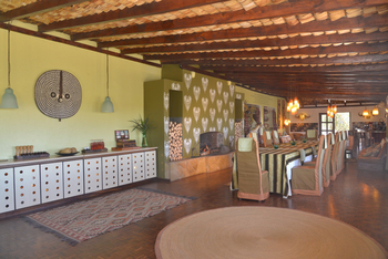 Hatari Lodge: Speisesaal
