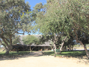 Khama Rhino Sanctuary Khama Rhino Sanctuary: Restaurantgebäude