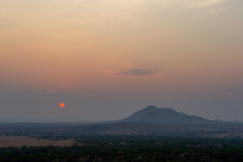 Kubu Kubu Tented Camp: Sonnenaufgang in weiter Welt
