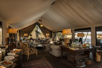 Little Machaba Camp: Brunchbuffet