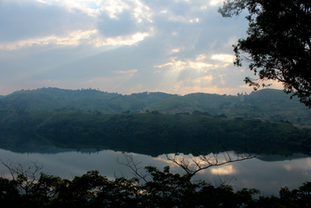 Ndali Lodge: Blick auf den See