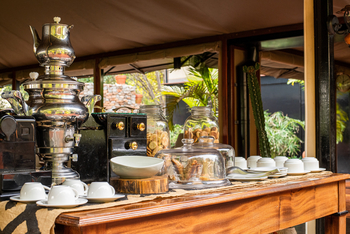 Olare Mara Kempinski: Selbstbedienung Frühstück