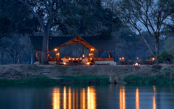 Old Mondoro Camp: Hauptgebäude