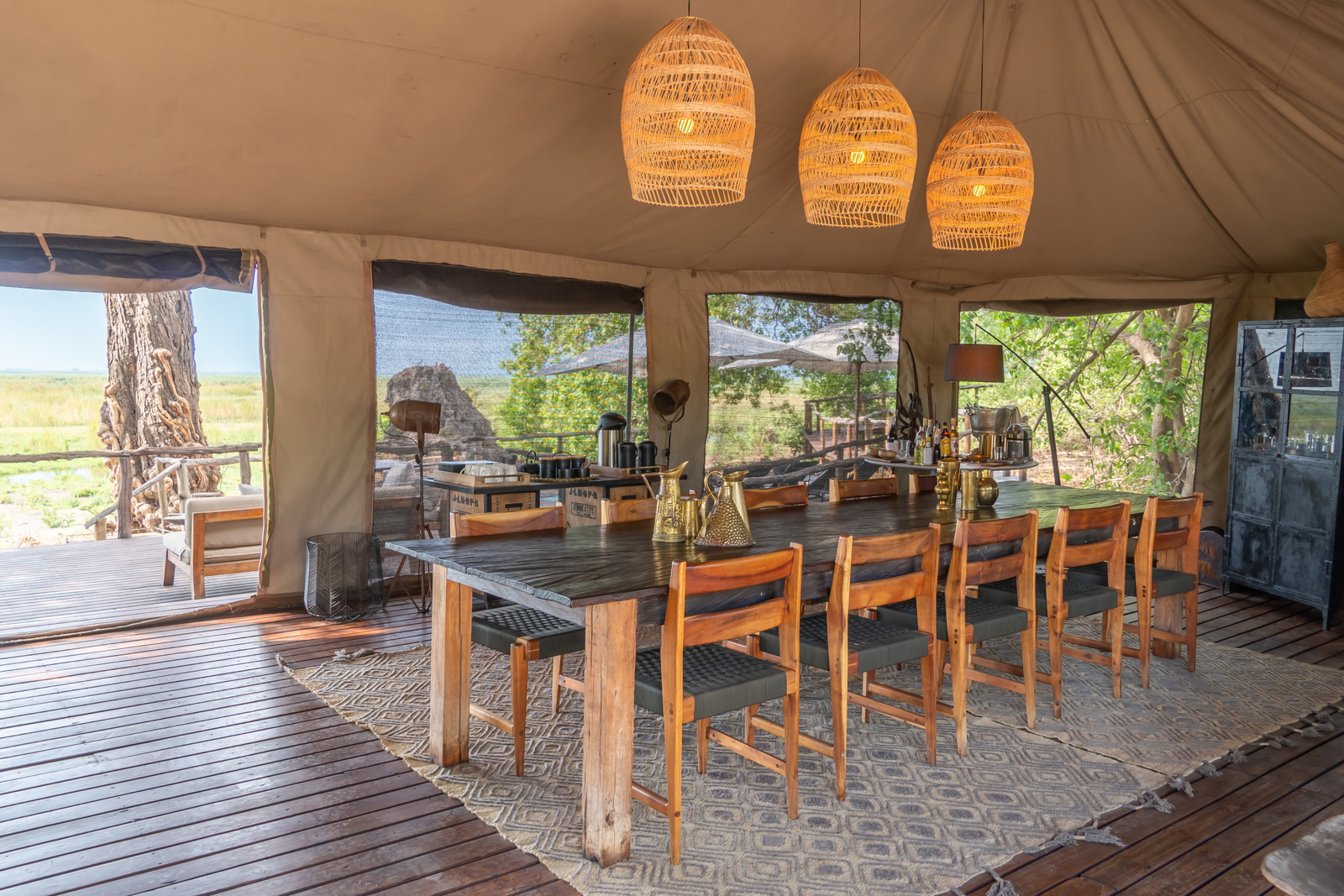 Linyanti Ebony Linyanti Ebony: Esstisch