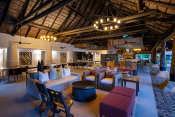 Mfuwe Lodge: Lounge