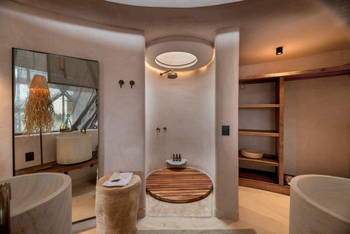 andBeyond Suyian Lodge: Family Suite Bad