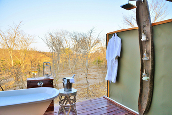 Khulu Bush Camp Khulu Bush Camp: Außendusche
